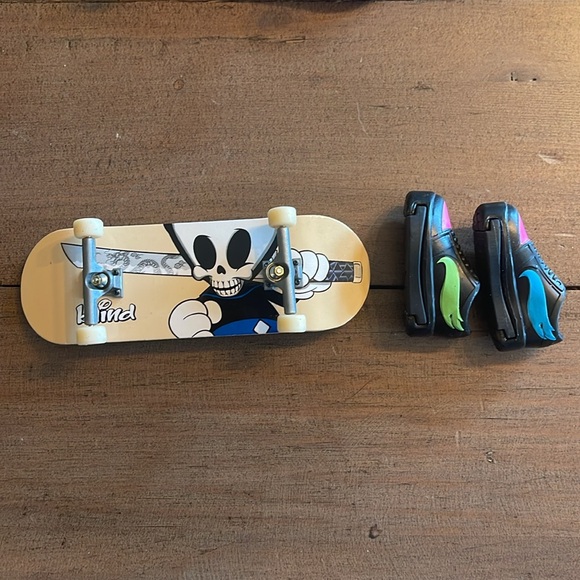 Lot of tech decks - Picture 9 of 11